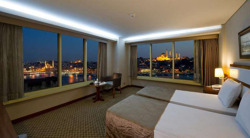 صور من جولدن سيتي اسطنبول - Istanbul Golden City