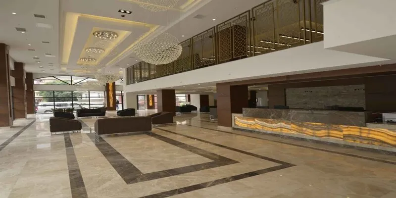 صور من فندق غراند فافيز - Grand Vaves Hotel