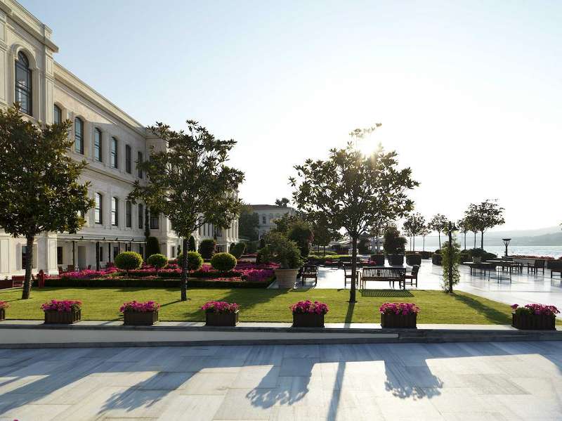 صور من فندق فور سيزونز البوسفور - Four Seasons Bosphorus 